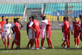 دیدار فوتبال تیم های پرسپولیس و پیشکسوتان پرسپولیس‎