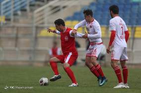 دیدار فوتبال تیم های پرسپولیس و پیشکسوتان پرسپولیس‎