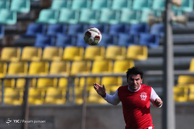 دیدار فوتبال تیم های پرسپولیس و پیشکسوتان پرسپولیس‎