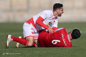 دیدار فوتبال تیم های پرسپولیس و پیشکسوتان پرسپولیس‎