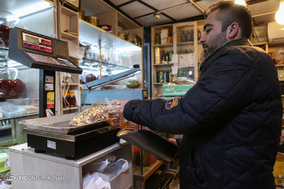 بازار آجیل تهران در آستانه شب یلدا