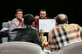 دوره همی شب نشین در شب یلدا