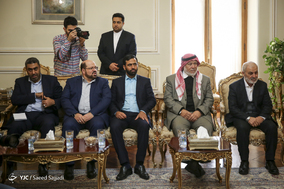 دیدار رئیس و اعضای فراکسیون حماس در مجلس فلسطین با وزیر امور خارجه