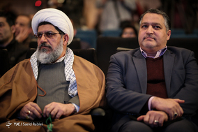 مراسم رونمایی از مستند متولد آذر