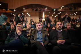 مراسم رونمایی از مستند متولد آذر