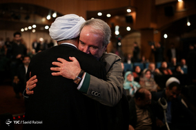 مراسم رونمایی از مستند متولد آذر