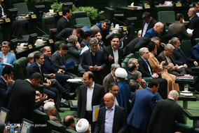 صحن علنی مجلس شورای اسلامی- ارائه لایحه بودجه ۹۸ کل کشور توسط رئیس جمهور