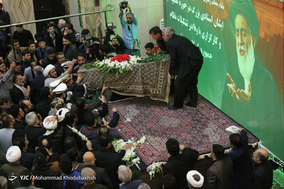 مراسم وداع با پیکر مرحوم آیت الله سید محمود هاشمی شاهرودی