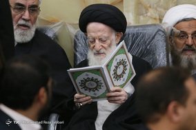مراسم ترحیم آیت الله هاشمی شاهرودی در مسجد اعظم قم
