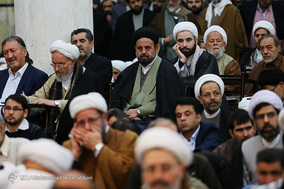مراسم ترحیم آیت الله هاشمی شاهرودی در مسجد اعظم قم