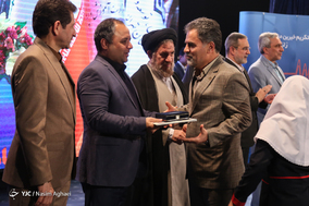 مراسم تجلیل از خیرین مدرسه سار کرمانشاه