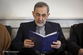 حضور علی اکبر ولایتی، رئیس هیئت امنای دانشگاه آزاد اسلامی در مراسم یادبود جانباختگان حادثه دانشگاه آزاد