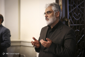 محمد مهدی طهرانچی، رییس دانشگاه آزاد اسلامی در مراسم یادبود جانباختگان حادثه دانشگاه آزاد