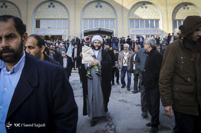 حجت الاسلام محمد قمی، رئیس سازمان تبلیغات اسلامی در حاشیه نماز جمعه تهران - ۱۴ دی ۱۳۹۷