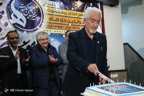 جشن تولد هنرمندان پیشکسوت دی ماه