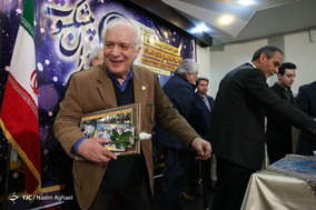 جشن تولد هنرمندان پیشکسوت دی ماه