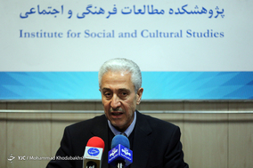 بازدید وزیر علوم , تحقیقات و فناوری از پژوهشکده مطالعات فرهنگی