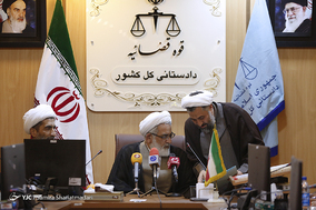 جلسه بررسی تهدیدات موجود در حوزه های فرهنگی، هنری و اجتماعی