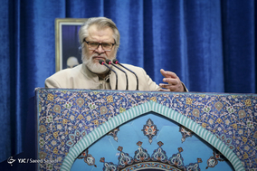 سخنرانی نادر طالب زاده، فعال رسانه ای و دبیر جشنواره فیلم عمار در نماز جمعه تهران - ۲۱ دی ۱۳۹۷