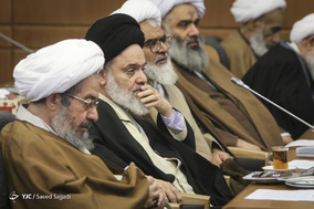 نشست مشترک هیئت رئیسه و کمیسیون‌های داخلی مجلس خبرگان رهبری