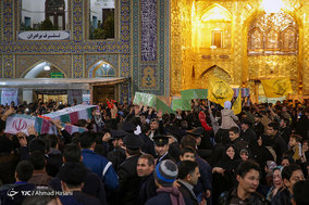 وداع با پیکر مطهر ۱۰ شهید دفاع مقدس و مدافع حرم حضرت زینب (س) در مشهد