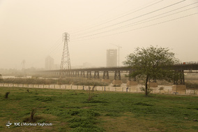 گرد و غبار در اهواز