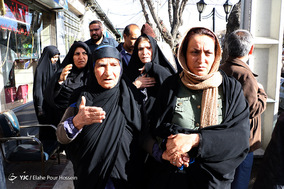 تشییع پیکر سه شهید دفاع مقدس در شیراز
