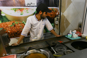 تماشای دیدار فوتبال ایران و چین - همدان
