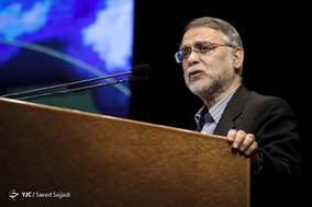 سخنرانی سید مرتضی میرباقری، معاون سیمای رسانه ملی در اختتامیه نخستین جشنواره ملی نماهنگ فجر