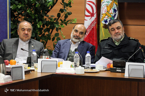 هفتمین جلسه هیات امنای بنیاد حفظ آثار و نشر ارزش های دفاع مقدس