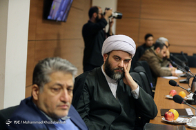 هفتمین جلسه هیات امنای بنیاد حفظ آثار و نشر ارزش های دفاع مقدس