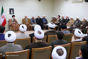 دیدار مسئولان دفتر تبلیغات اسلامی حوزه علمیه قم با رهبر معظم انقلاب