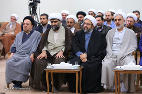 دیدار مسئولان دفتر تبلیغات اسلامی حوزه علمیه قم با رهبر معظم انقلاب