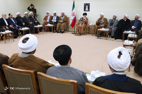 دیدار مسئولان دفتر تبلیغات اسلامی حوزه علمیه قم با رهبر معظم انقلاب
