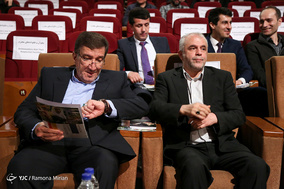نمایش «رستم و سهراب» باهنرمندی معلولین موسسه کهریزک
