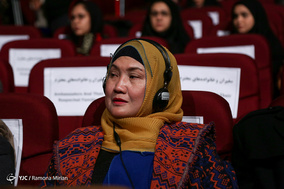 نمایش «رستم و سهراب» باهنرمندی معلولین موسسه کهریزک