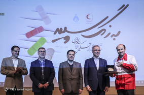مراسم تقدیر از خدمات داوطلبانه جامعه پزشکی