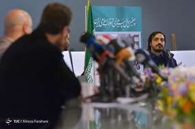 نشست خبری سی و هفتمین جشنواره فیلم فجر