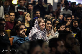 تماشای دیدار فوتبال ایران و ژاپن - مشهد
