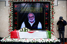 مراسم تشییع مرحوم محمد مهر آئین