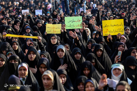 اجتماع عظیم دختران انقلاب
