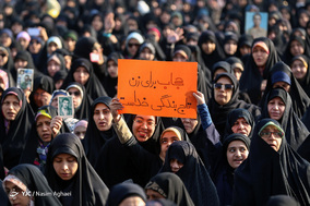 اجتماع عظیم دختران انقلاب