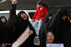 اجتماع عظیم دختران انقلاب