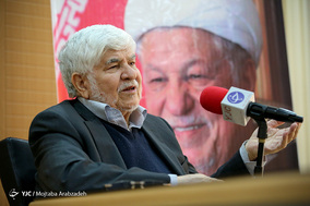گفت‎وگو با محمد هاشمی