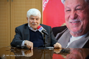 گفت‎وگو با محمد هاشمی