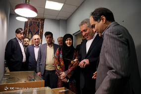 نمایشگاه صنایع دستی و هنرهای سنتی فجر