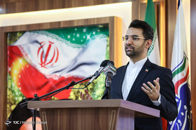 محمدجواد آذری جهرمی وزیر ارتباطات و فناوری اطلاعات