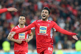 لیگ برتر فوتبال/ پرسپولیس ۲ - پدیده ۰