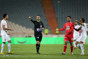 لیگ برتر فوتبال/ پرسپولیس ۲ - پدیده ۰