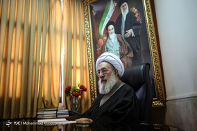 گفتگو با آیت الله مجتهد شبستری